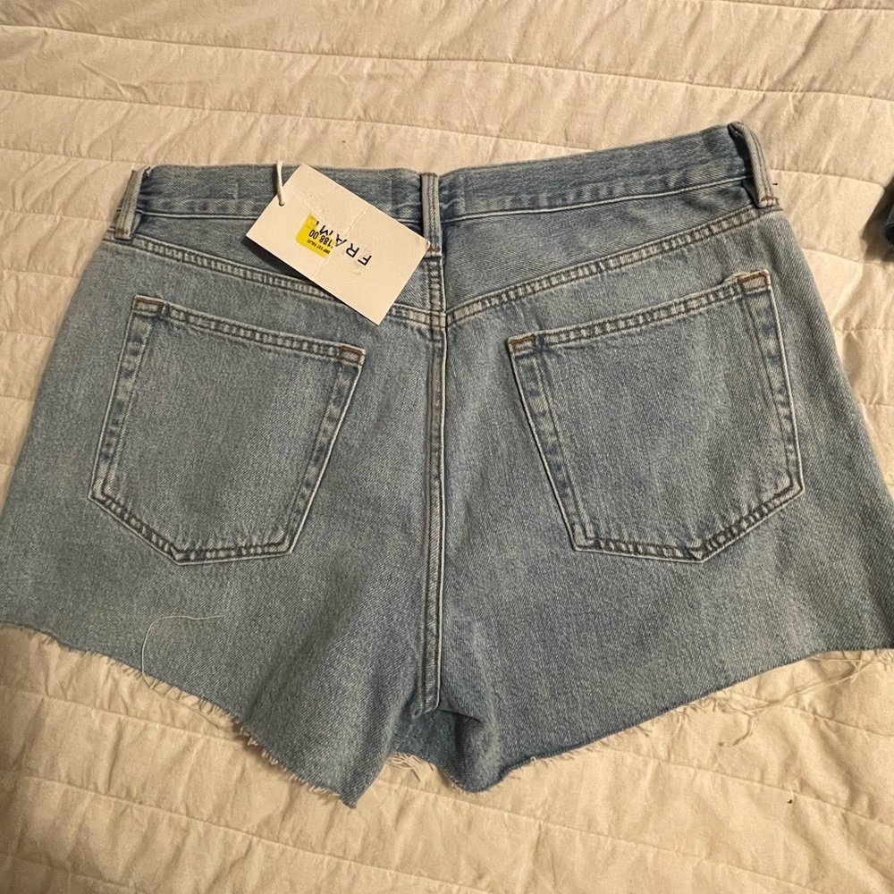 NWT Frame Le Brigette Short Light Blue Wash Cutoff High Rise SZ 31 - Picture 4 of 4